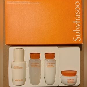 SULWHASOO Essential Comfort Daily Routine Kit